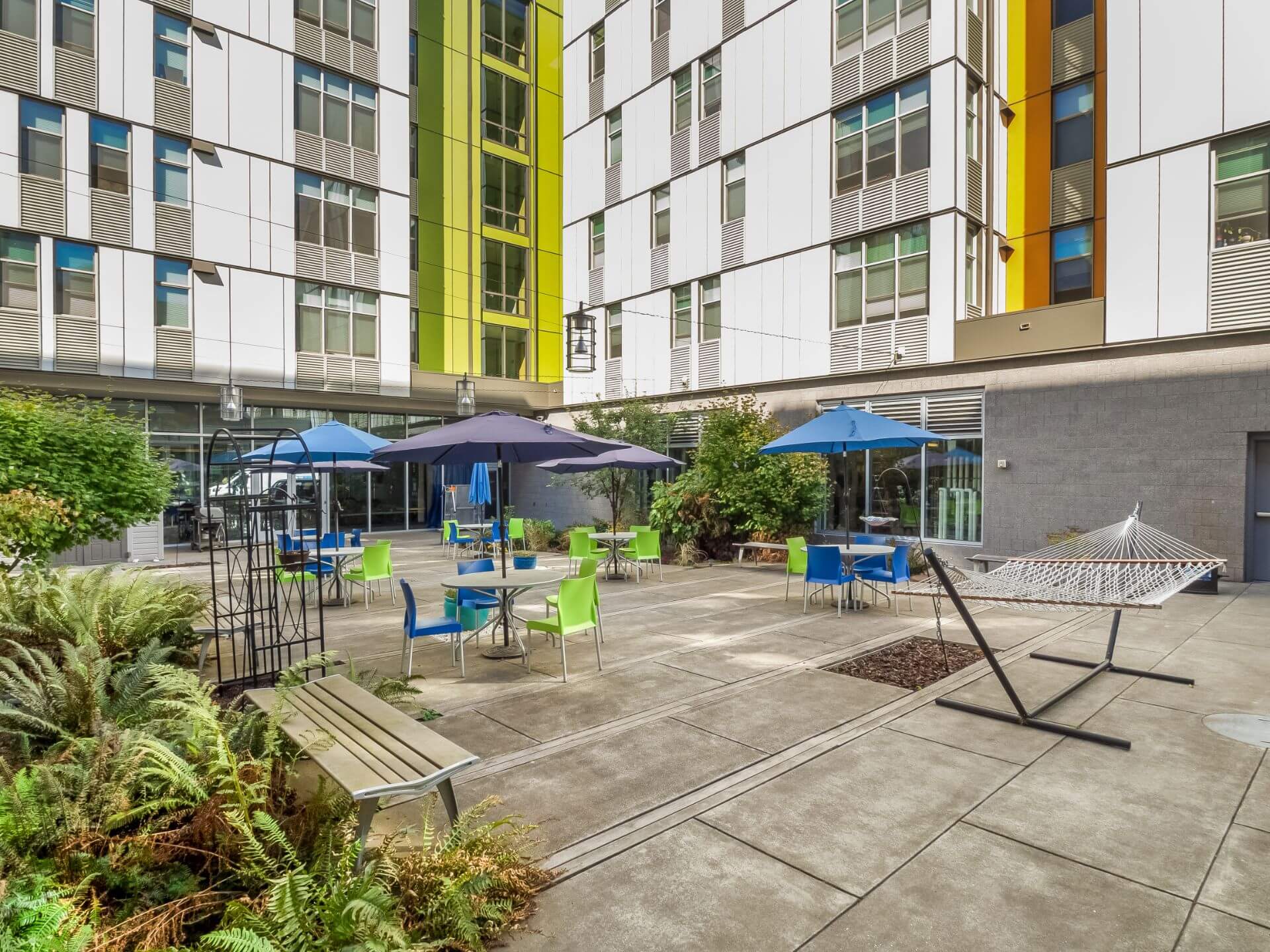 outdoor patio at titan court student apartments